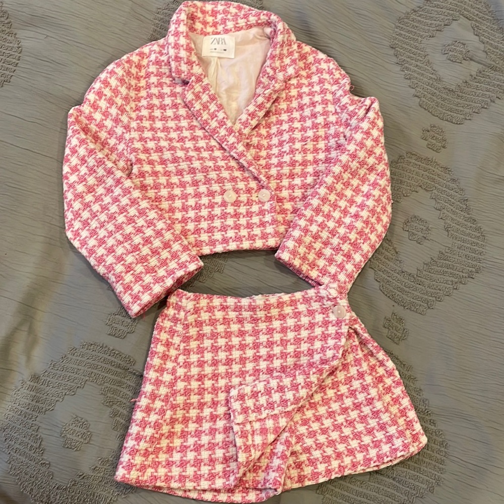 Girls Zara two piece girls jacket & skirt/shorts